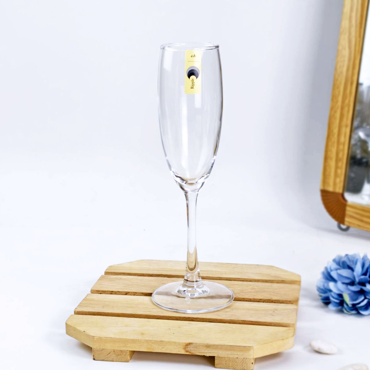 แก้วไวน์ Ripple champagne Glass 190 ml. RJS032FC07 (บรรจุ 6 ใบ)