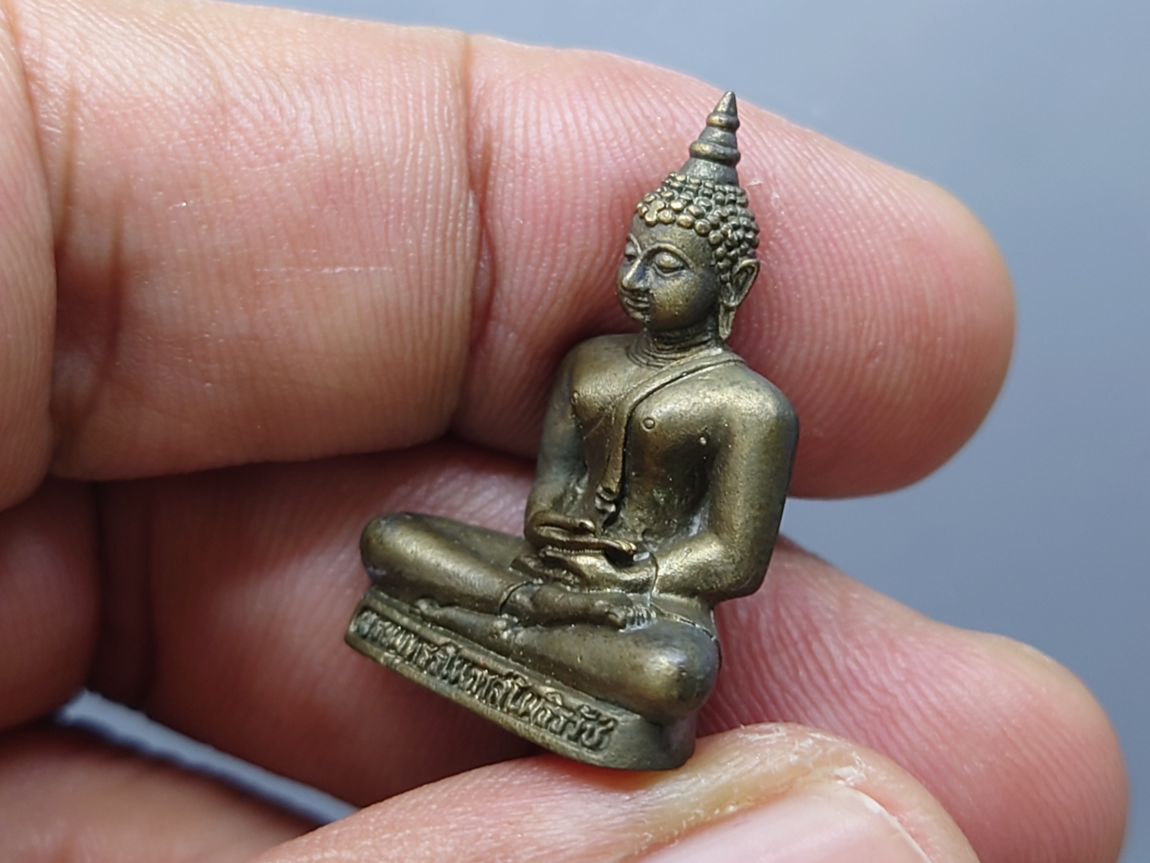 พระกริ่งพระพุทธโนภาสโพธิธวัช เนื้อนวะโลหะ ครบรอบ 85 ปี ธนาคารไทยพาณิชย์ พ.ศ.2535 พร้อมกล่องเดิม