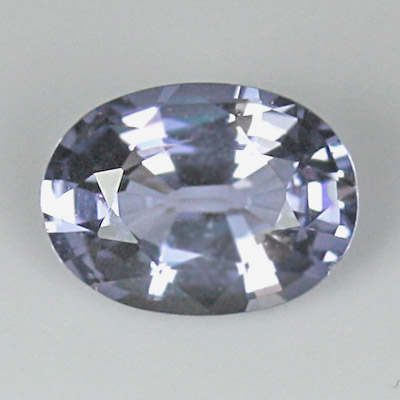 สปิเนลสีน้ำเงิน (Spinel) 0.83 กะรัต สีน้ำเงินอ่อน ไฟดี ประกายดี