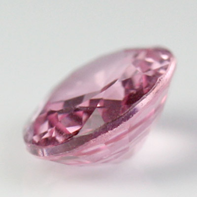 สปิเนลสีชมพู (Spinel) 0.71 กะรัต สีหวาน หน้ากว้าง