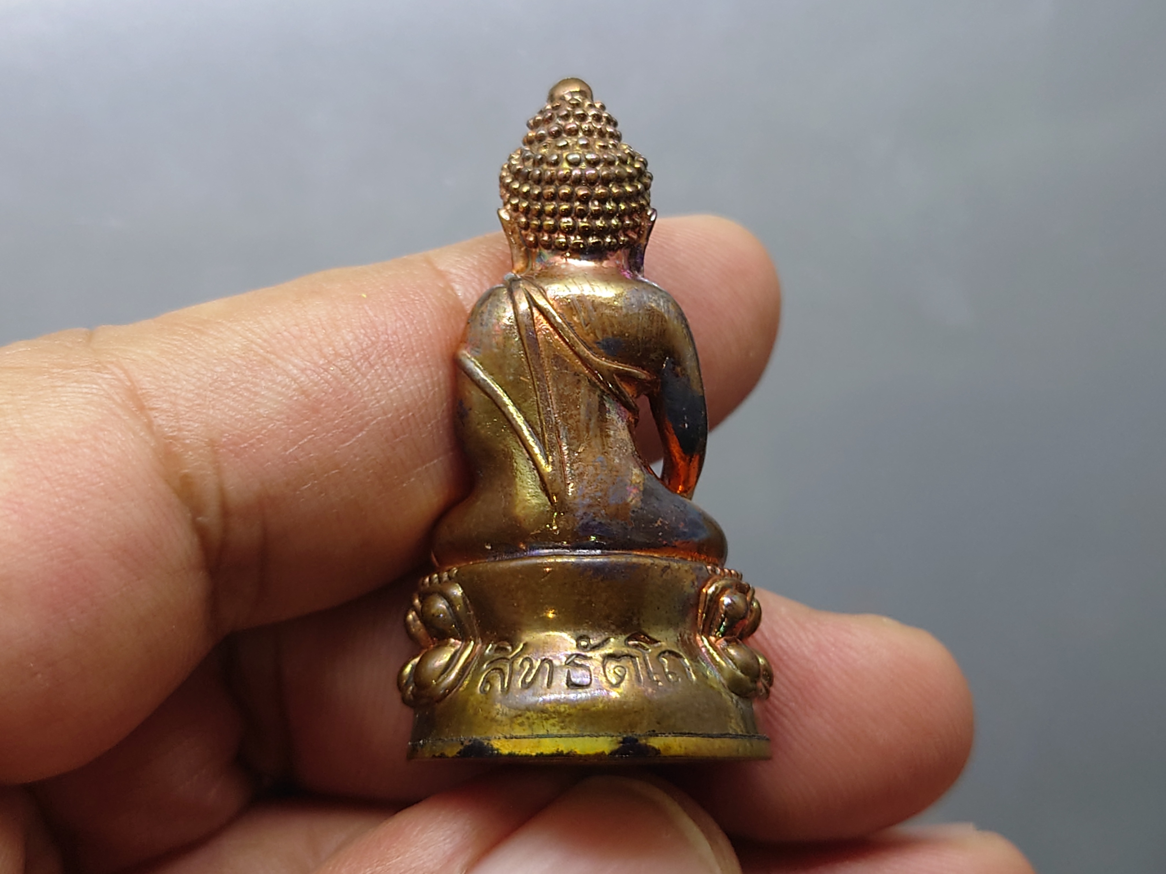 พระกริ่งสิทธัตโถ เนื้อชนวน รุ่นอายุวัฒนมงคล ๘๘ พระธรรมวราลังการ (ชลอ กิตติสาโร) เจ้าอาวาสวัดเพชรวราราม จ.เพชรบูรณ์ ปี2560 ตลับเดิม