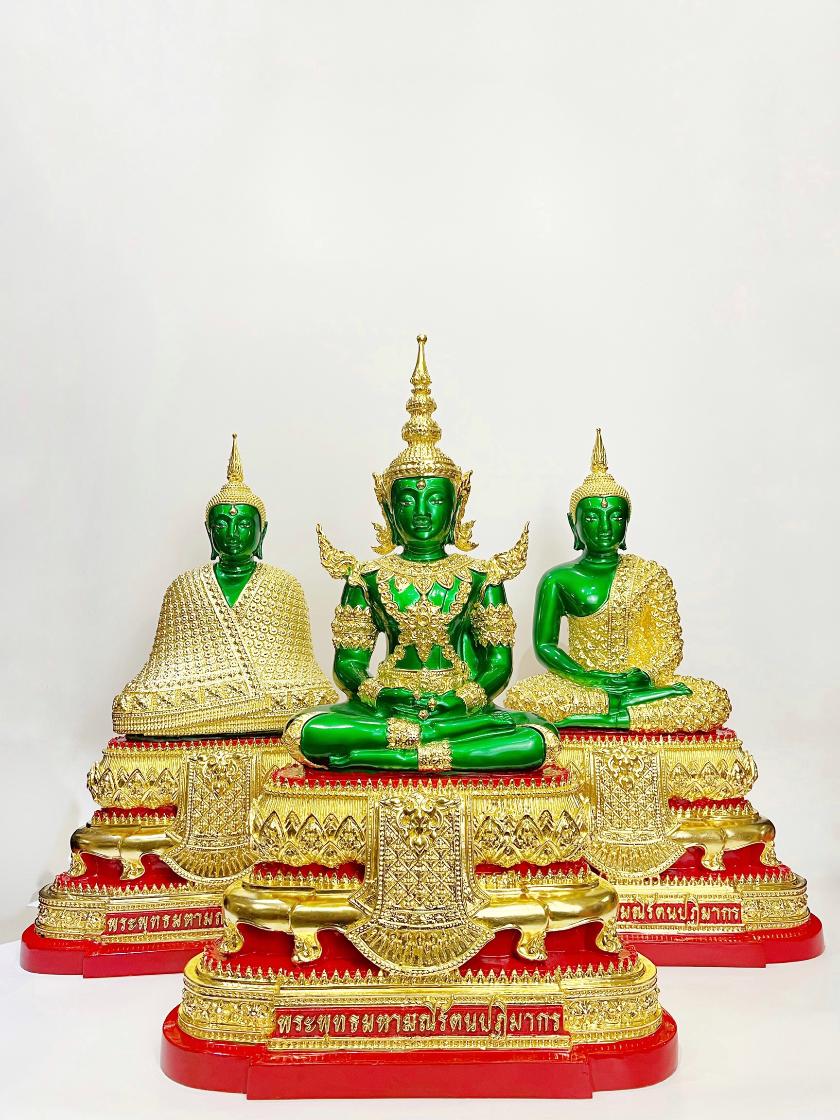 รูปหล่อพระแก้วมรกต สามฤดู หน้าตัก 9 นิ้ว พิธี วัดพระแก้ว จ.เชียงราย พ.ศ.2563