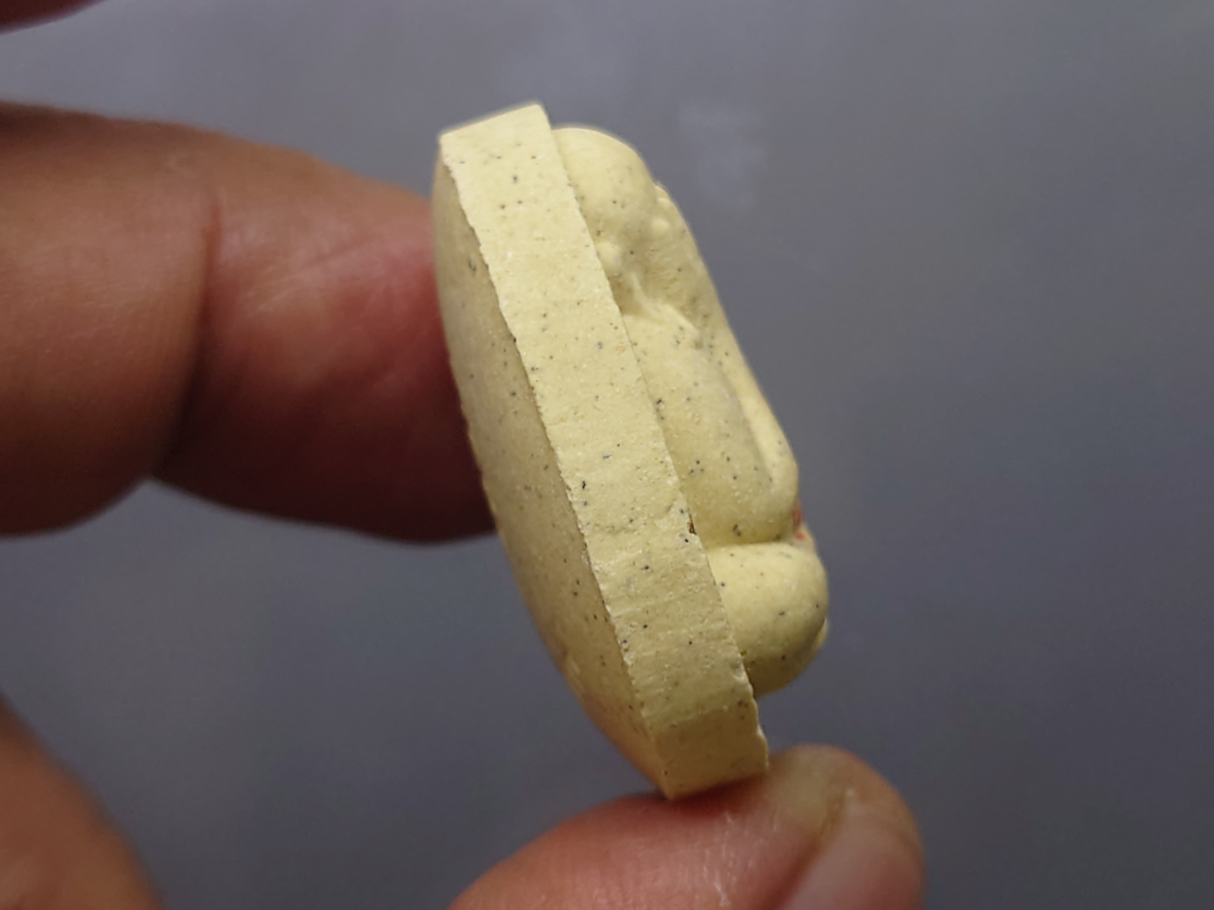 พsะปิดตาพิมพ์ปลดหนี้ เนื้อผง ฝังตะกรุดเงิน สมเด็จญาณสังวรฯ วัดบวรนิเวศวิหาร ปี 2553 พร้อมตลับเดิม