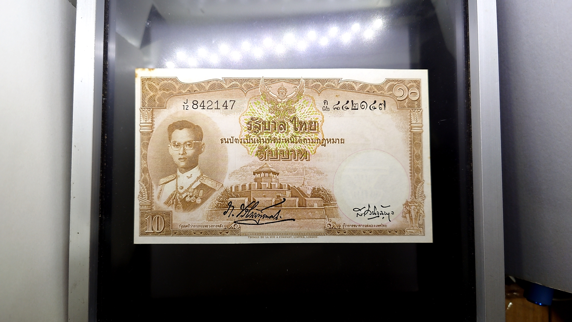 ธนบัตร 10 บาท แบบ 9 รุ่น 4 ลายน้ำพาน ปี2498-2500 ไม่ผ่านใช้