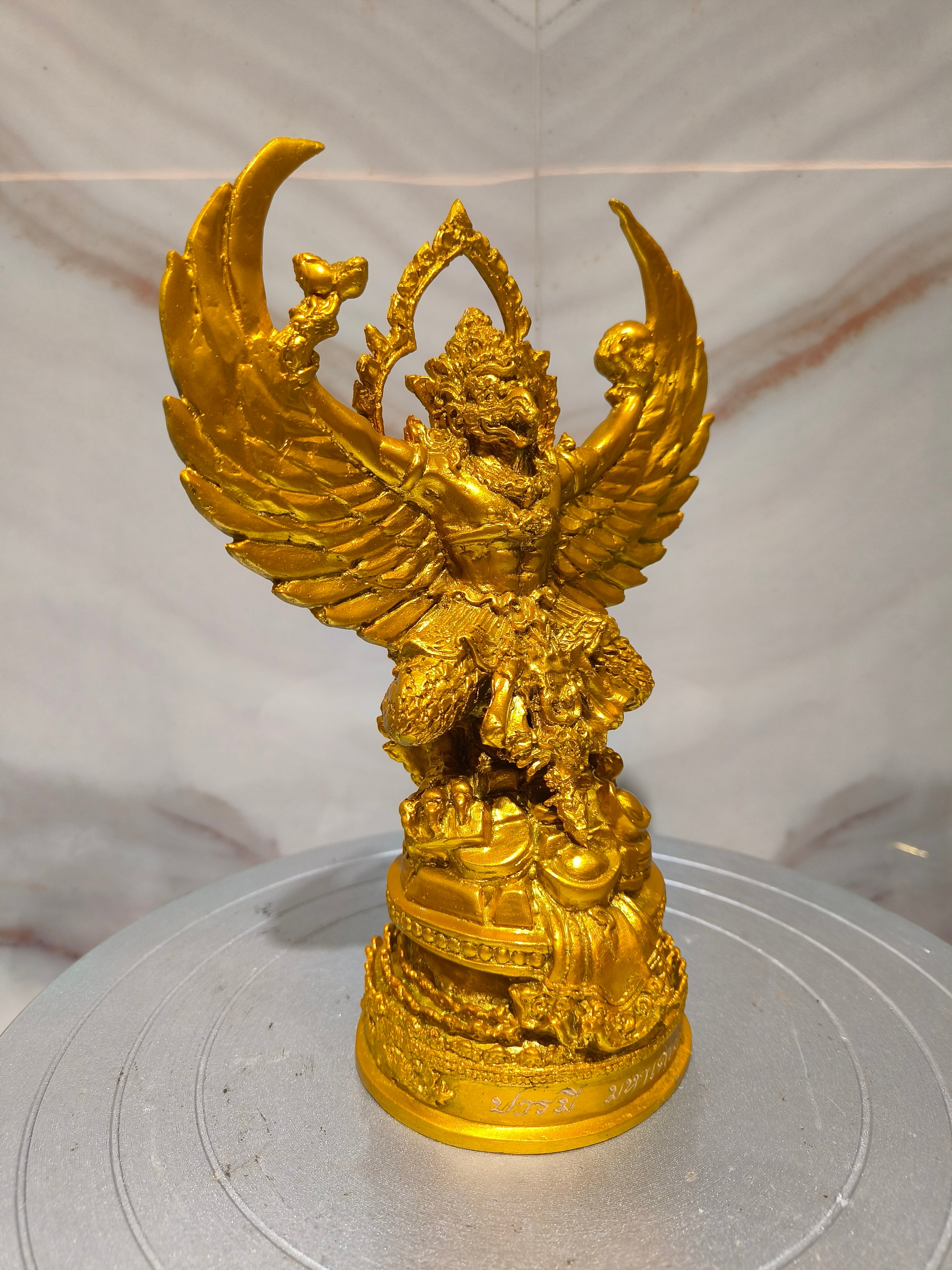 รูปหล่อ พญาครุฑ รุ่น ปารมี เศรษฐี หน้าตัก 5 นิ้ว