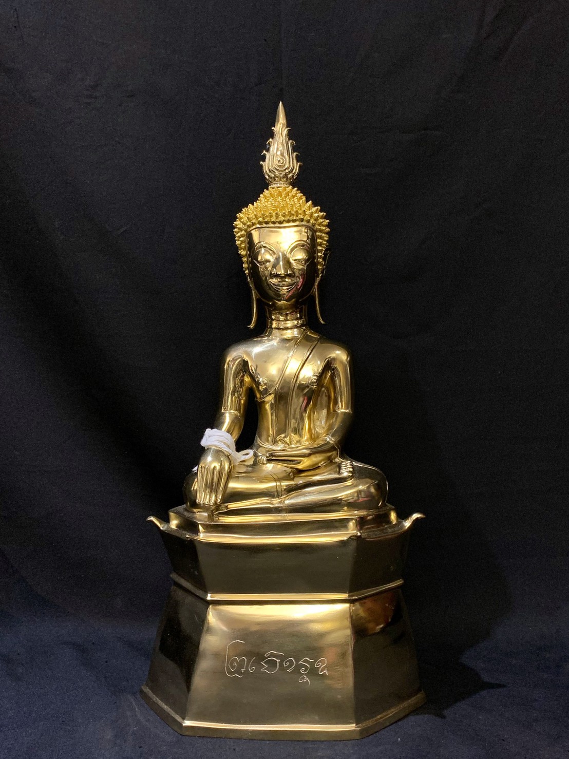 พระพุทธรูป พระรอดโบราณ หน้าตัก 7 นิ้ว โดย พระอาจารย์ นาคินธ์ นาคาโร สวนธรรมทิพย์ มงคลนาคา