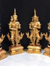 รูปหล่อท้าวจตุโลกบาลทั้ง 4 ท้าวธตรัฏฐ์ ท้าววิรุฬหก ท้าววิรูปักษ์ ท้าวเวสสุวรรณ สูง 1.2 เมตร ผิวทองรัตนะ