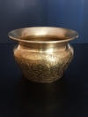 กระโถนทองเหลืองไทยโบราณ ตอกลายไทย ขนาด 5 นิ้ว