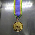 แพรแถบ เครื่องราชอิสริยาภรณ์มงกุฎไทย หลัง จปร เนื้อเงินกาหลั่ยทอง (แบบผู้ชาย) พร้อมแพรเดิม