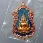 พระพุทธชินราช หลัง ท้าวเวสสุวรรณ รุ่นขุมทรัพย์มหาเทพ เนื้อทองแดงลงยา 2 หน้า พื้นน้ำเงิน วัดสุทัศน์ๆ มูลนิธิมิราเคิ่ลออฟไลฟ์ๆ จัดสร้าง ปี2565