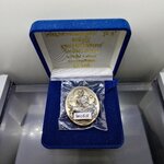 หลวงพ่อทวดนั่งพาน รุ่น1 พิมพ์รูปไข่ เนื้ออัลปาก้า โคท ๒๐๙๕ พุทธอุทยานมหาราช วัดวชิรธรรมาราม จ.พระนครศรีอยุธยา ปี2556 พร้อมกล่องเดิม