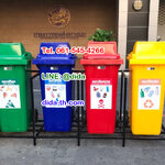 แท่นวางถังขยะ กทม. 240 ลิตร ขนาด 4 ช่อง ไม่มีป้ายแผงหลัง