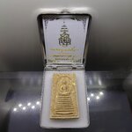 พระสมเด็จพุทธานุภาพ ญสส. 100 ปี (นำฤกษ์) พิมพ์พระสมเด็จ 9 ชั้น เนื้อผงพุทธคุณผสมผงเกสร หลังฝังเม็ดกระดุมยันต์นะ วัดบวรฯ ปี 56 กล่องสแตนเลส