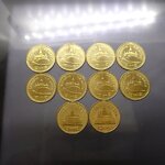ชุด 10 เหรียญ เหรียญ 2 บาท หมุนเวียน สีทอง พ.ศ.2559 ไม่ผ่านใช้