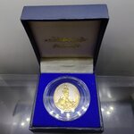 พระโพธิสัตว์กวนอิม จ.ระนอง เนื้อเงินสองกษัตริย์ หลังตรากาญจนาภิเษก ขนาดสูง 3 เซน ปี 2539 นิยม หายาก พร้อมกล่องเดิม