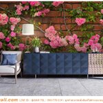 ปริ้นวอลเปเปอร์ ภาพคมชัด ตกแต่งผนังบ้านภายในบ้าน ลายดอกกุหลาบเลื้อยบนกำแพงอิฐ ที่จะทำให้ดูสดชื่นมากขึ้น