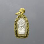 พระนาคปรก รุ่นเสาร์ห้า เนื้อเงิน ขนาดสูง 13 มิล วัดระฆังโฆสิตาราม ปี2539 พร้อมเลี่ยมกรอบทองไมครอน