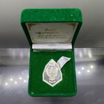 ครุฑ อาจารย์วราห์ เนื้อเงิน ที่ระลึกกฐินพระราชทาน วัดโพธิ์ทอง บางมด ปี2562 พร้อมกล่องเดิม