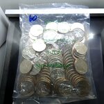 เหรียญยกถุง(100 เหรียญ)เหรียญ 5 บาท หมุนเวียน ปี 2560 ไม่ผ่านใช้