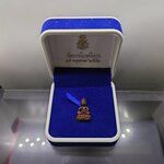 พระชัยวัฒน์ รุ่นเจ้าสัว เนื้อนวะ วัดบวรๆ ขนาด 18 มิล พร้อมกล่องเดิม 2551