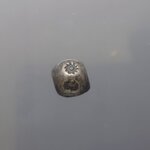 พดด้วง ขนาด สลึง ตราพระแสงจักร-พระมหามงกุฎ รัชกาลที่4 พ.ศ.2394 ขนาดหายาก