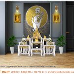 วอลเปเปอร์สั่งพิมพ์ ราคาถูก แบบห้องพระ ลายมือถือดอกบัวในวงพระจันทร์พื้นหลังสีดำ โดดเด่นด้วยสีทองสุดอลังการ