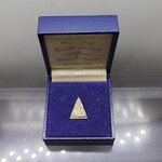 พระนางพญา เนื้อเงิน คณะครุศาสตร์ จุฬาลงกรณ์มหาวิทยาลัย จัดสร้าง วัดระฆังโฆสิตาราม ปี2529 พร้อมกล่องเดิม