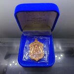 พระพุทธชินราช รุ่นจอมราชันย์ เนื้อทองแดง วัดพระศรีรัตนมหาธาตุ พิษณุโลก ปี2555 พร้อมกล่องเดิม ซีลเดิมๆ