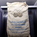 เหรียญยกถุง (100 เหรียญ) เหรียญ 2 บาท ที่ระลึก 100 ปี ศิริราชแพทยากร ไม่ผ่านใช้