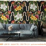 ภาพพิมพ์วอลเปเปอร์ ราคาถูก ตกแต่งห้องรับแขก ลายดอกไม้หลายสีและนกแก้วพื้นดำ ดูมีราคา สวยสะกดทุกสายตา