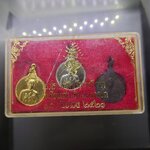 เหรียญที่ระลึกในวโรกาสสำเร็จการศึกษา โรงเรียนเสนาธิการทหารบก (เนื้อกาหลั่ยทอง-กาหลั่ยเงิน-ทองแดง) ปี2521 พร้อมตลับเดิม