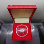 พระสังกัจจายน์ วัดโพธิ์แมน เนื้อเงินสามกษัตริย์ ขัดเงาพ่นทราย โครงการสร้างพระศรีอาริยเมตตรัย มหาโพธิสัตว์ โคท ๒๒๙๓ พ.ศ.2540 พร้อมกล่องเดิมๆจากวัด