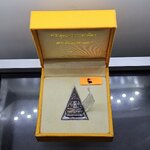 พระพุทธนวราชบพิตร พระพิมพ์จิตรลดา พิมพ์ใหญ่ เนื้อ นวะ ขนาดสูง 3.2 ซ.ม.โครงการหลวง พ.ศ.2539 พร้อมกล่องเดิม หายาก