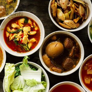 😋 "ใครว่าน้ำตาลโตนดใช้ได้แค่กับขนม? 5 เคล็ดลับปรุงอาหารคาวให้อร่อยล้ำ ด้วยน้ำตาลโตนดแท้!" 😋