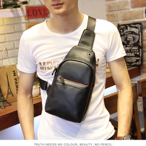 กระเป๋าคาดอกผู้ชาย รหัส B003