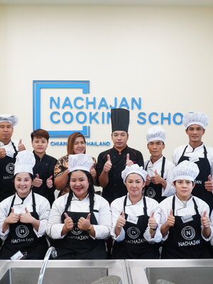 Congratulation! นักเรียนคลาสอาหารไทยมืออาชีพ 90 ชั่วโมง รุ่นที่ 19