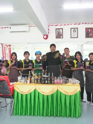 อบรมเชิงปฏิบัติการ โครงการเครื่องดื่มเพื่ออาชีพ ให้กับน้องๆโรงเรียนแม่จันวิทยาคม