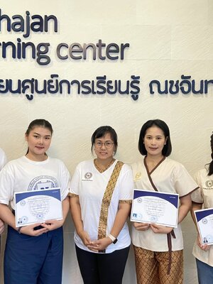 จบไปแล้วอีกรุ่นสำหรับนักเรียนนวดไทย และนวดเท้าเพื่อสุขภาพ