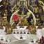องค์พญาครุฑ รุ่นเจริญพร พระอาจารย์ วราห์ วัดโพธิ์ทอง เนื้อโลหะชุบทอง ขนาดสูงรวมฐาน 4.5 นิ้ว ปี2565